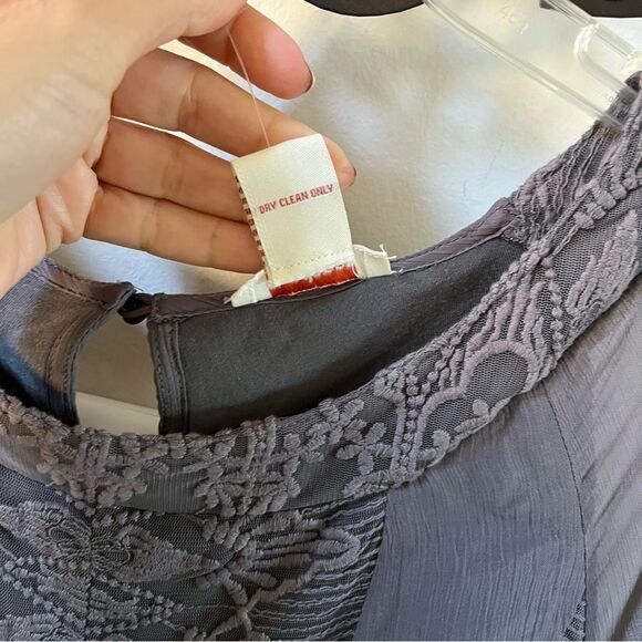 Sundance Viviana Chiffon Midi Dress in Grey 4 NWOT - Picture 6 of 11